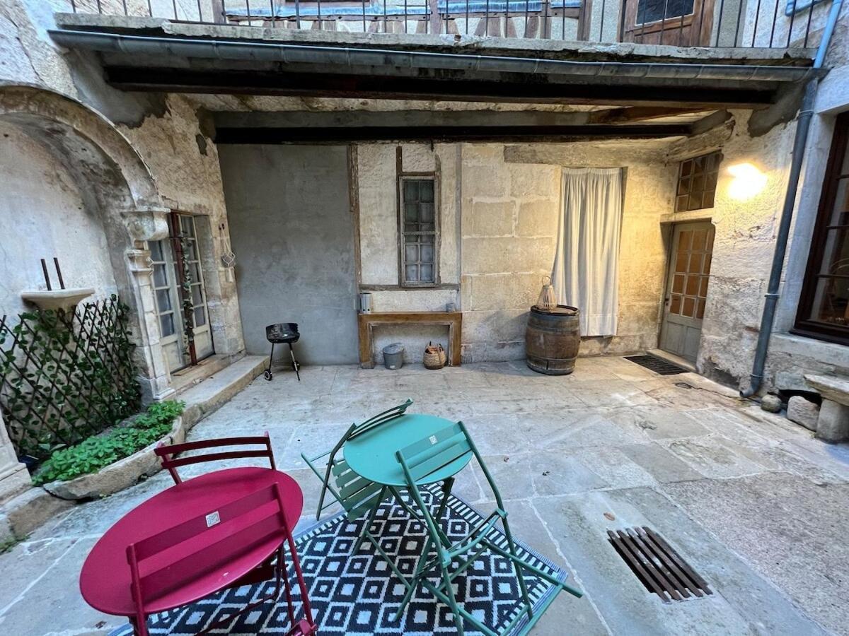 "La Grenouille" Centre Historique - Les Terres Du Roy Vila Avallon Exterior foto