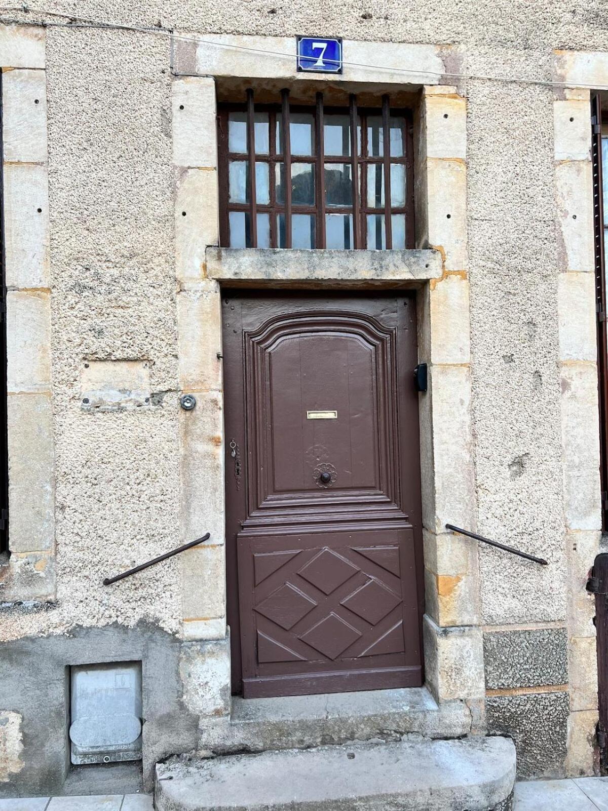 "La Grenouille" Centre Historique - Les Terres Du Roy Vila Avallon Exterior foto